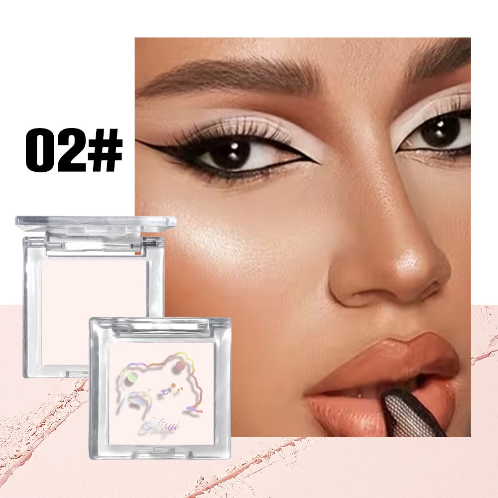 Long Lasting Matte highlights with eyeshadow tray
